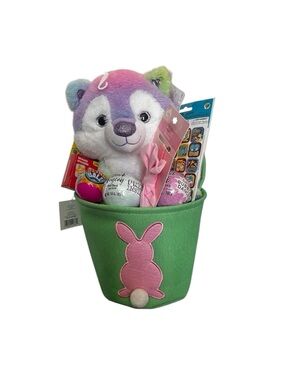 Plush Kids  Easter Gift Basket - 7 pieces New